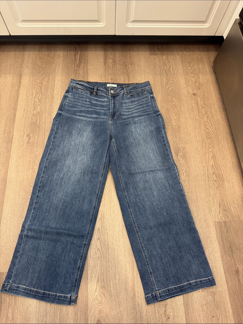 Oat New York Wide-Leg Denim Jeans in Blue